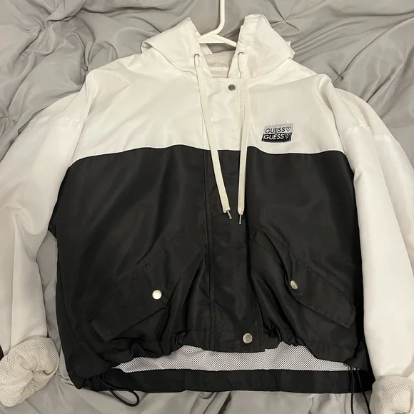 Guess jacket black and white sale